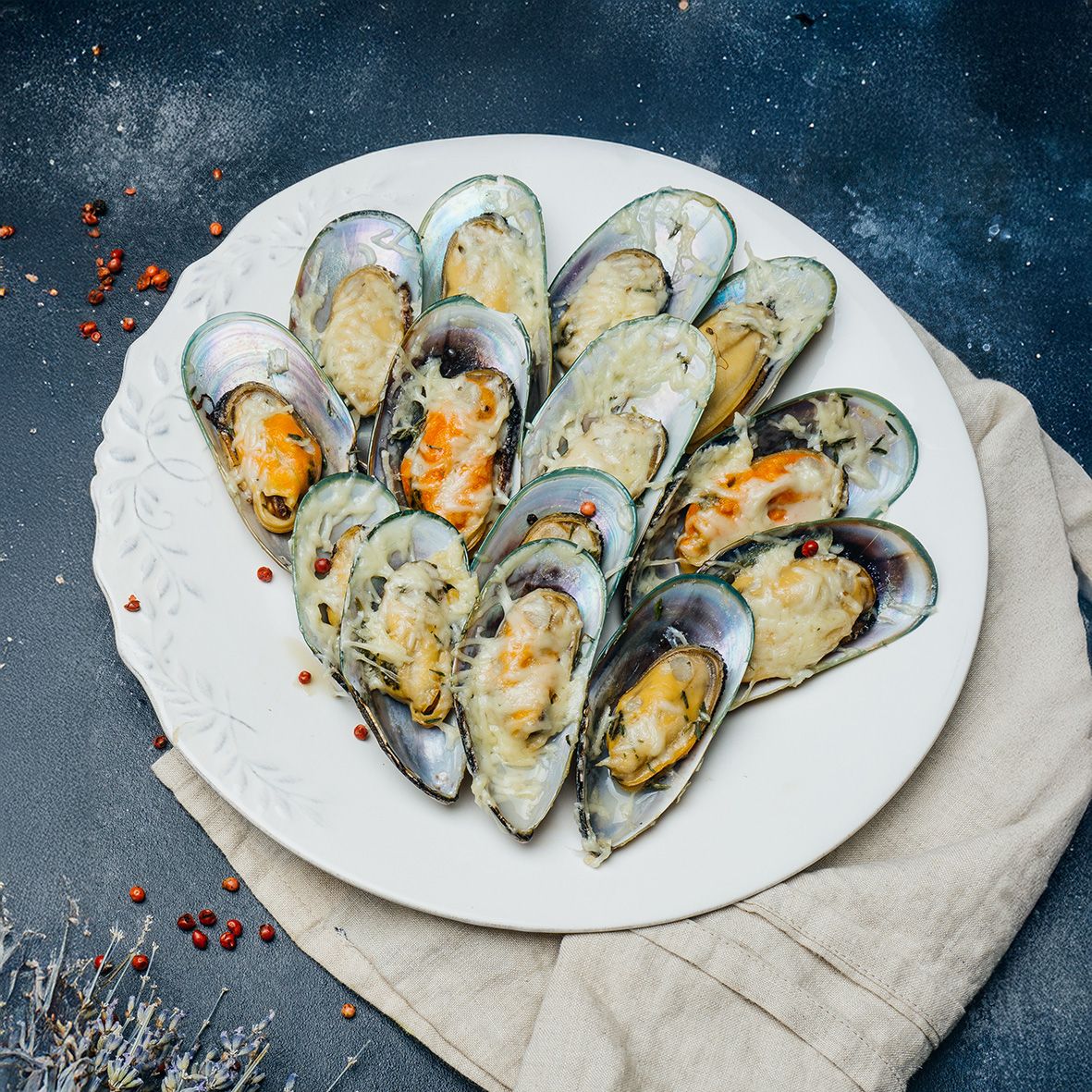 Grünschal-Muschelfleisch in halber Schale, ca. 30 – 45 Stück (1 kg) 3