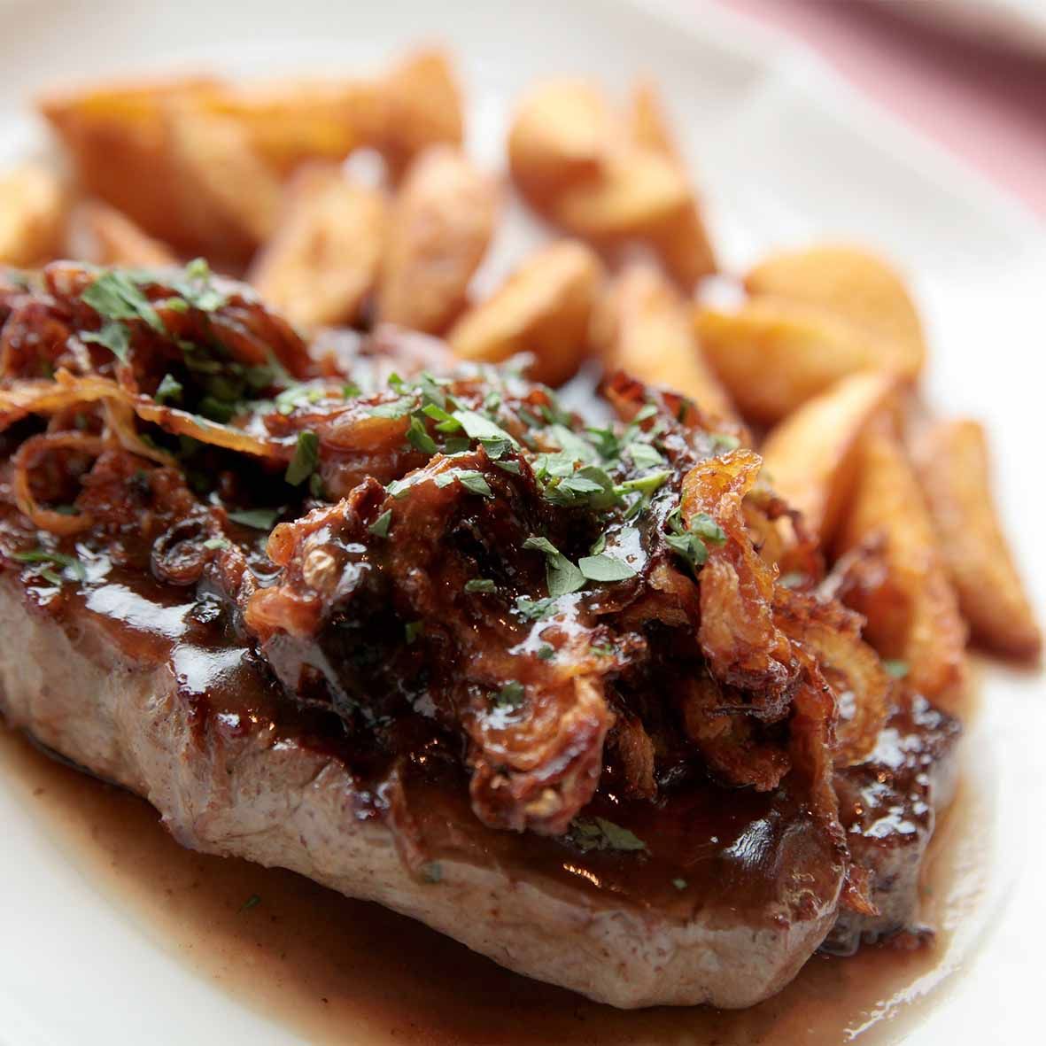 Zwiebelrostbraten – Premium-Klassiker in Zwiebelsauce (2 x 250g)  