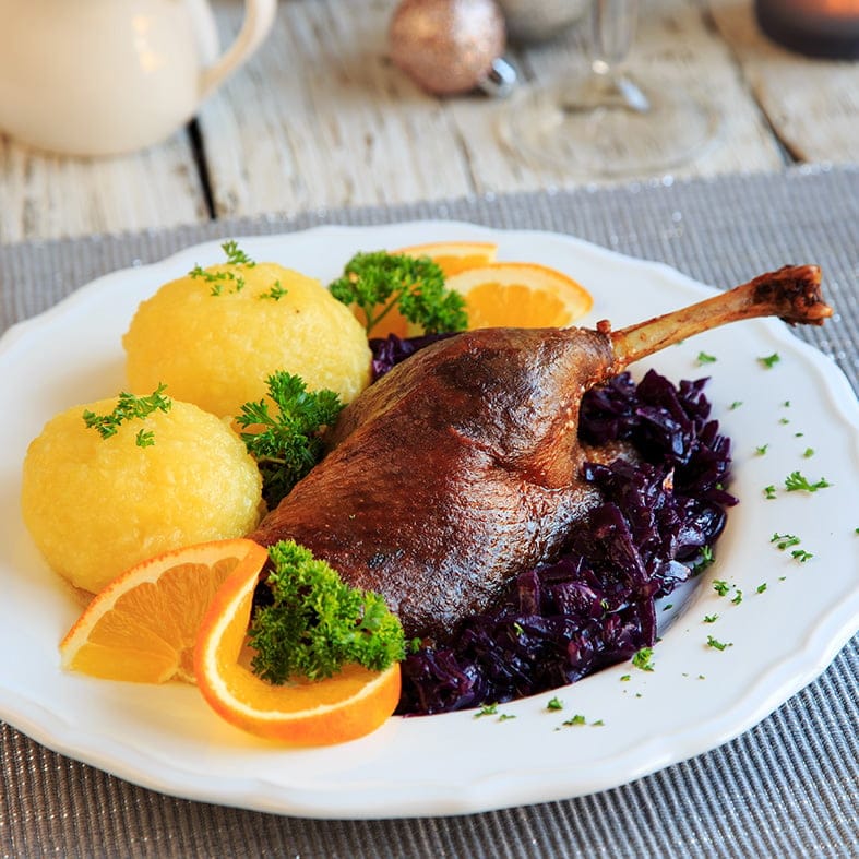 Französische Barbarie-Entenkeule  ungewürzt, roh, mit Haut, ohne Knochen (300–400 g)   3