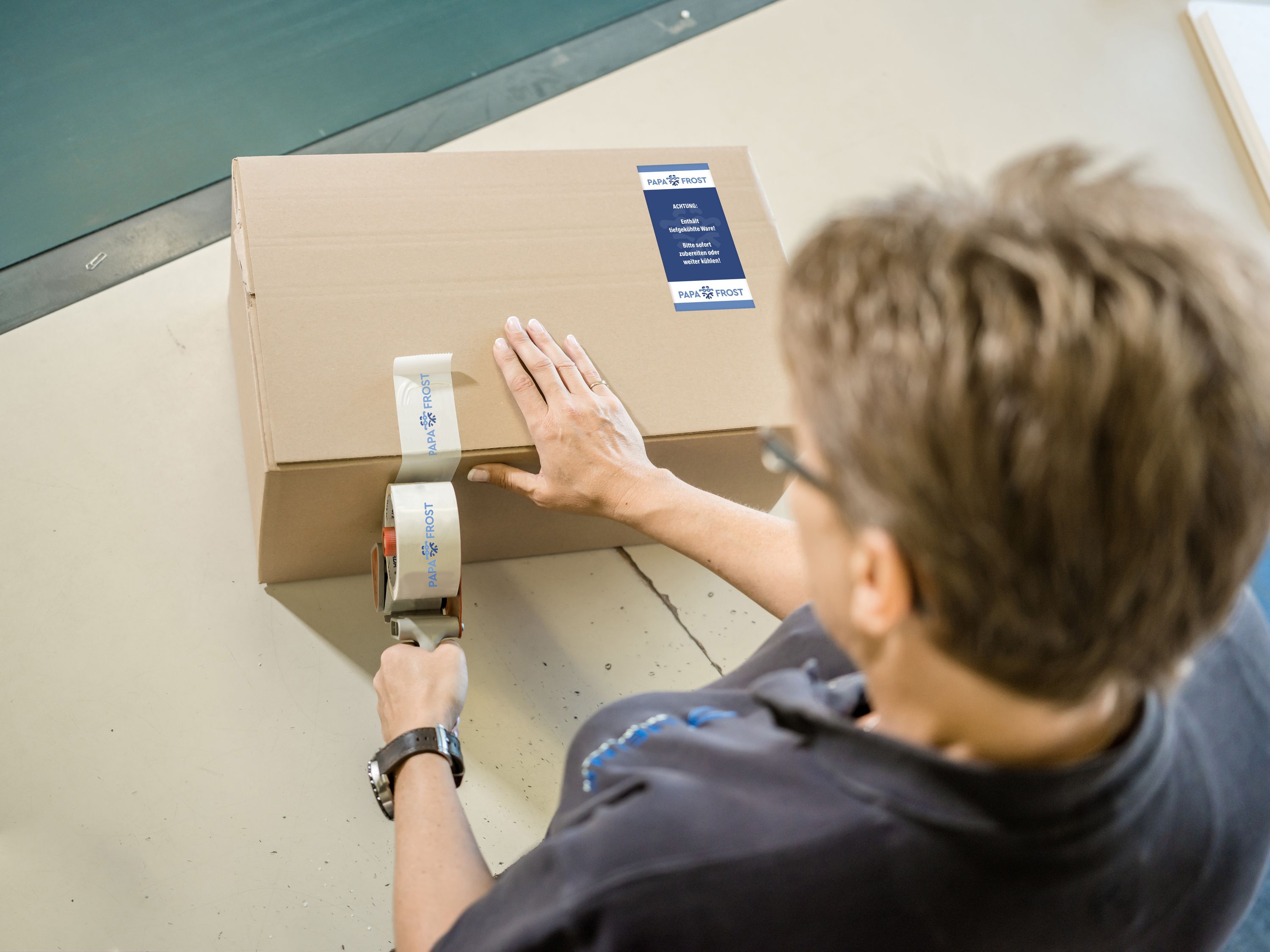PAPA-FROST_Versand-Image.1