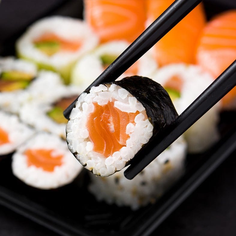 Lachsfilet mit Haut, landbasiert – für Sushi geeignet, roh (200–220 g)  3