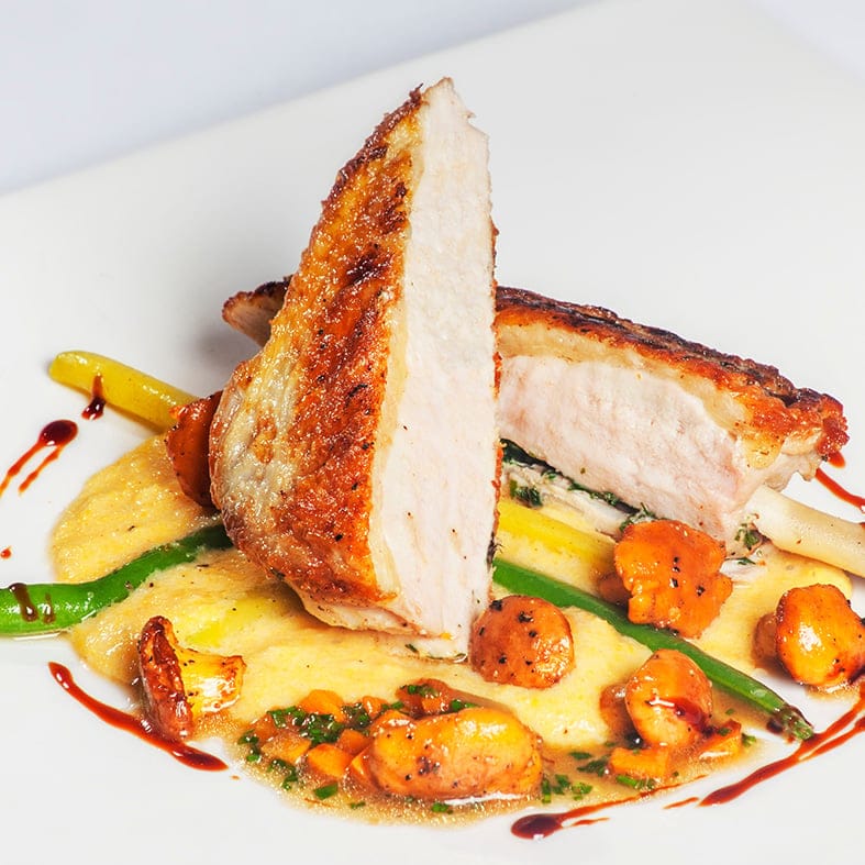 Perlhuhnbrust Supreme (tiefgefroren) – mit Haut & Flügelknochen, div. Gewichte   3