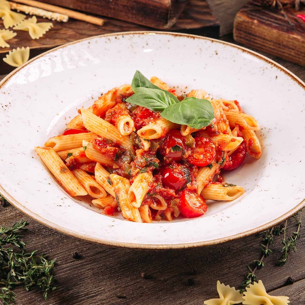Sauce Arrabiata – feurig-scharfe Tomatensauce mit Chili (4 x 200 g) 