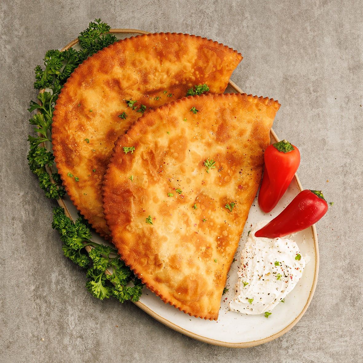 Tschebureki m. Schweinefleisch 3