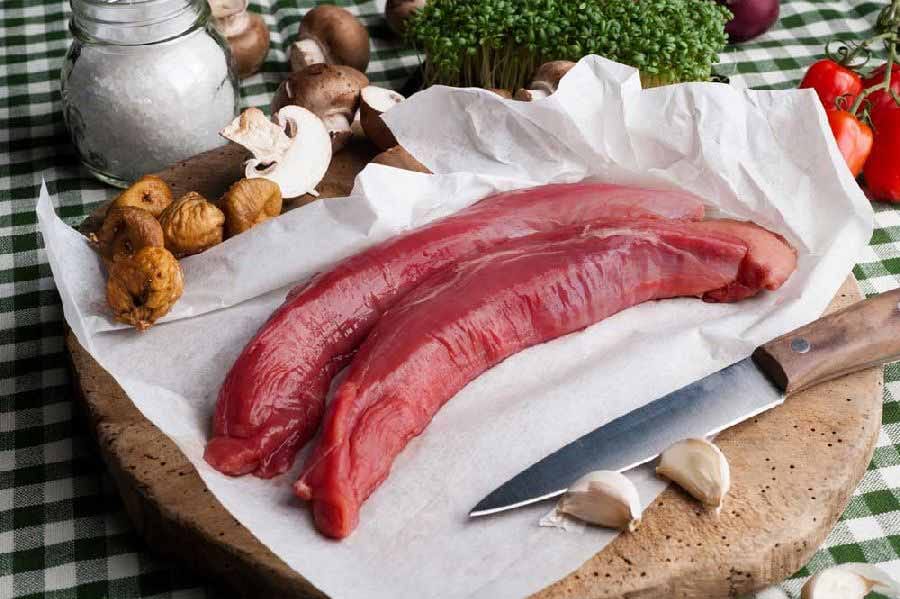 Ganze Rehfilets Wildbret aus Nordeuropa, vakuumiert 2