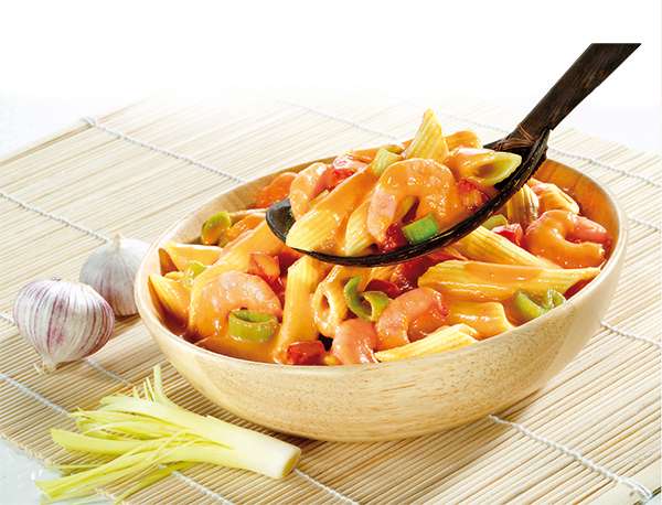 GOSCH Thai Nudelpfanne – mit Shrimps, Gemüse &amp; Thai-Sauce
