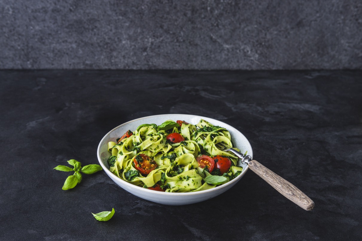 One Pot Spinat Pasta – Einfach & Lecker in einem Topf! iglo_One Pot Spinat-Pasta mit Kirschtomaten-2